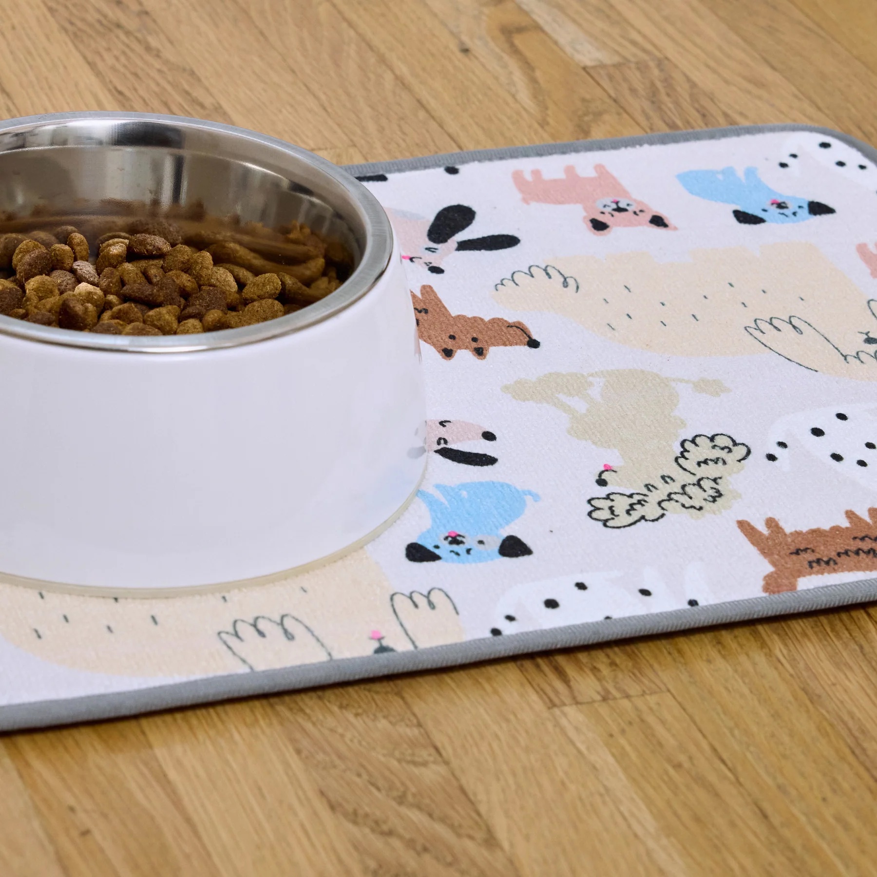 Pooches & Pups Pet Bowl Mat
