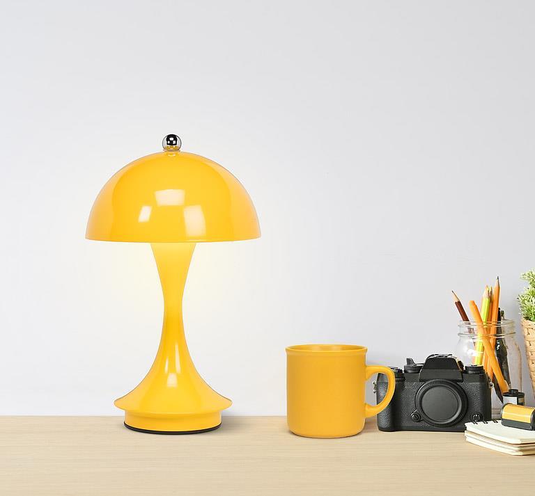 Dome Shade LED Lamp