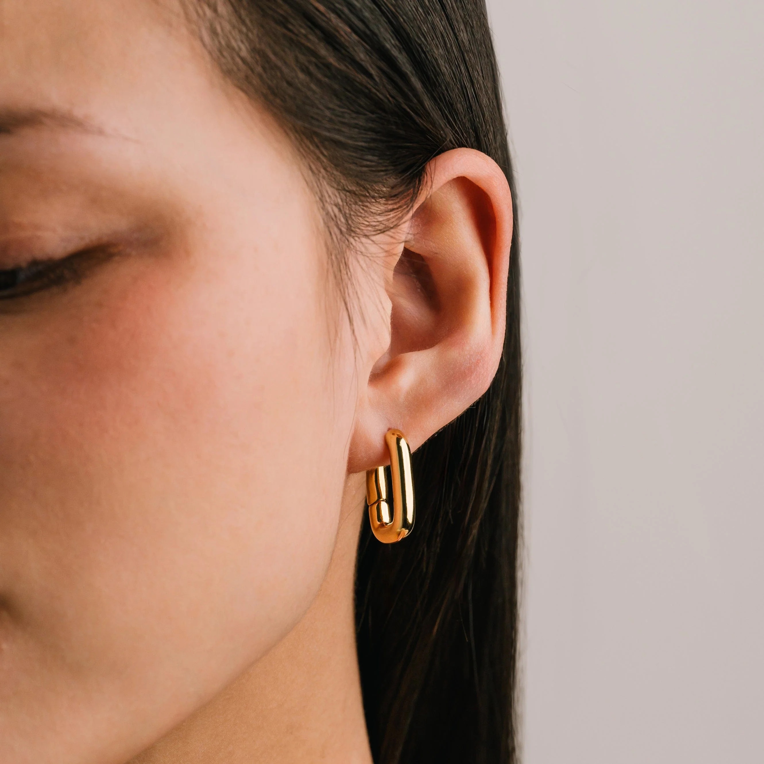 Gold Midi Paperclip Puff Hoop Earrings