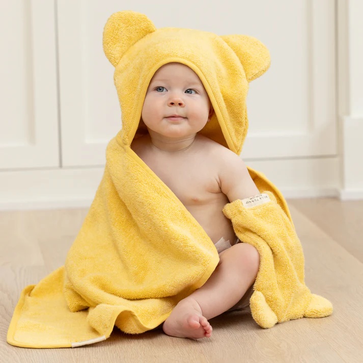 Hooded Towel + Wash Mitt