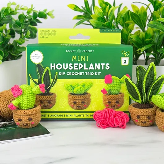 Mini Houseplants Crochet Trio Kit