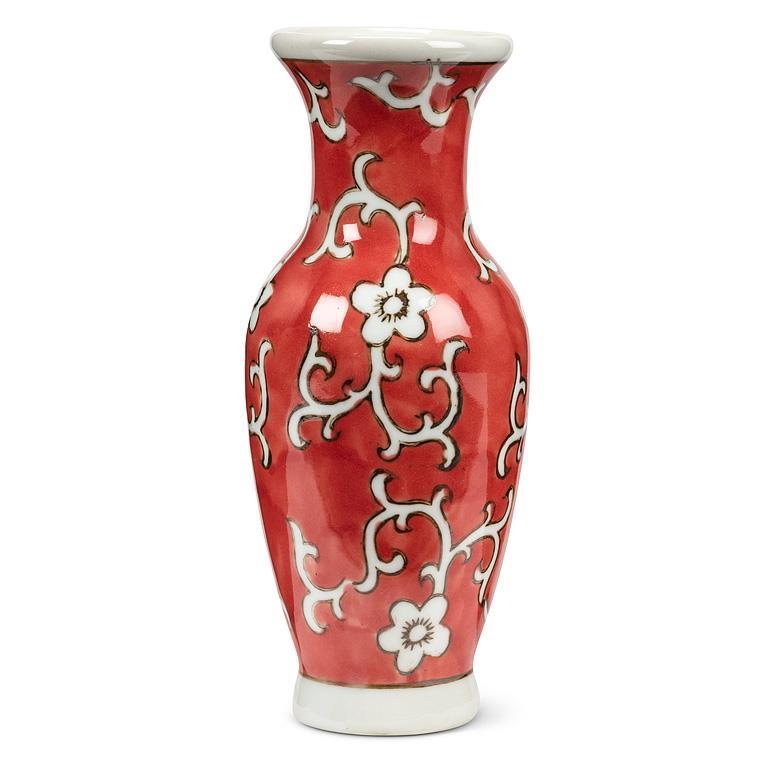 Slender Floral Vase Red